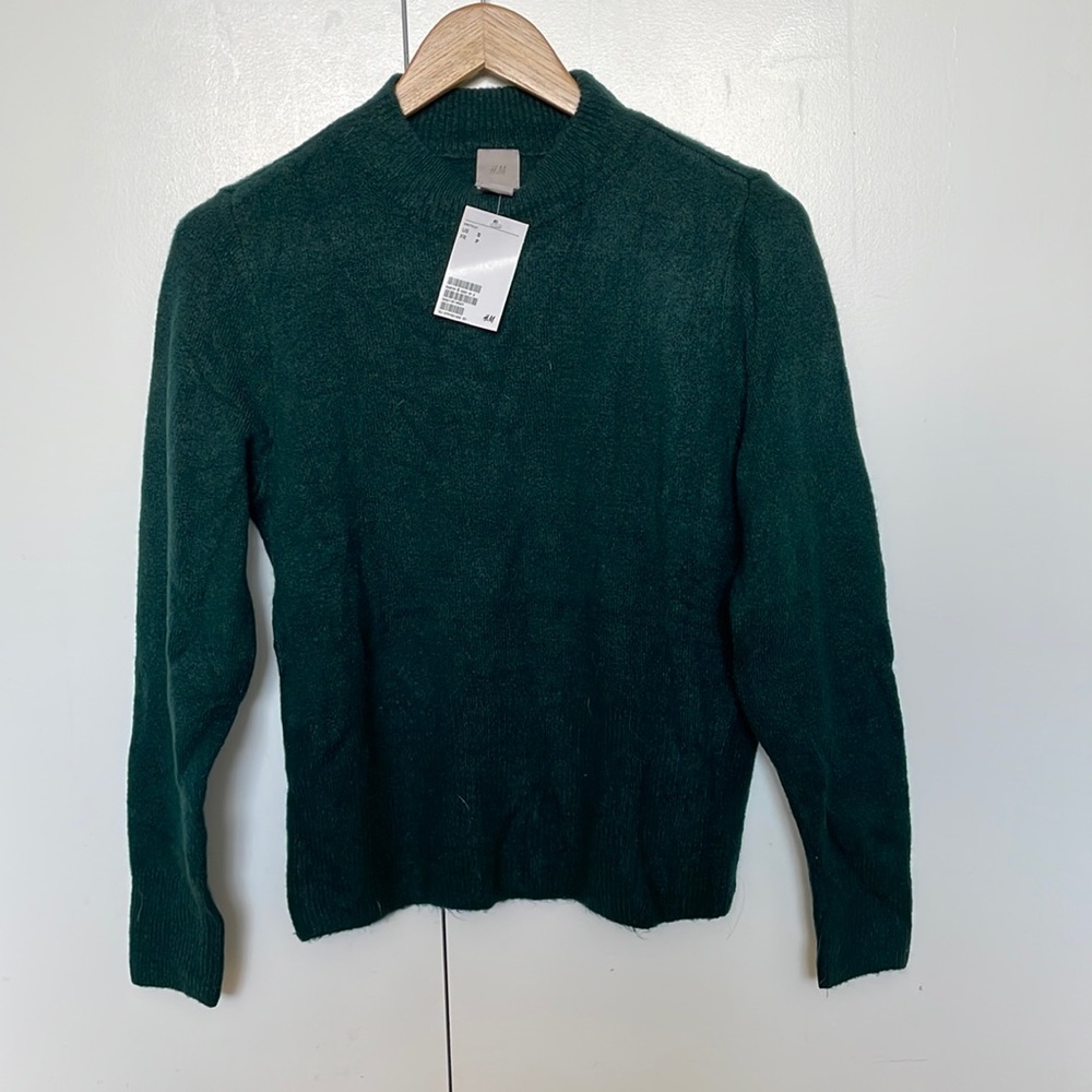 H&M sweater. Super soft. Small. NWT.